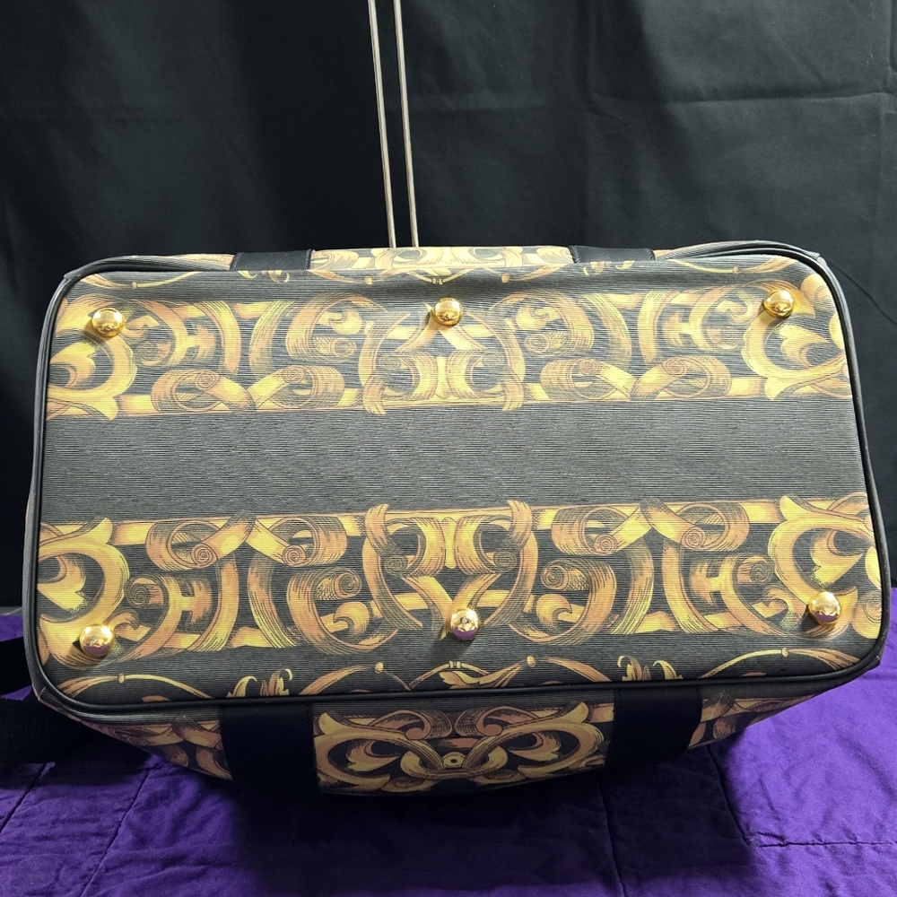EUC GIANNI VERSACE VINTAGE BAROQUE PATTERN BLACK AND GOLD OVERNIGHT BAG - Picture 10 of 13